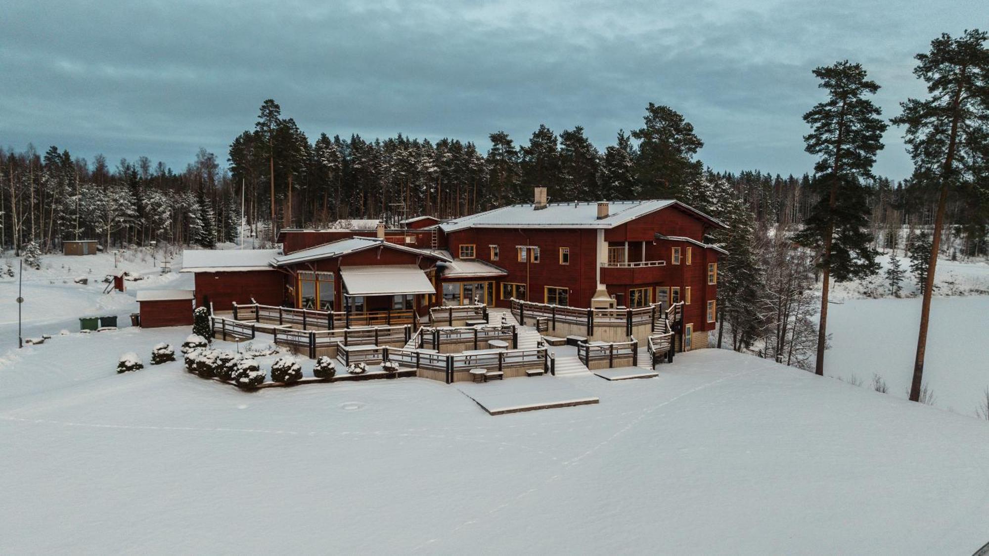 Barken Lodge Smedjebacken Luaran gambar