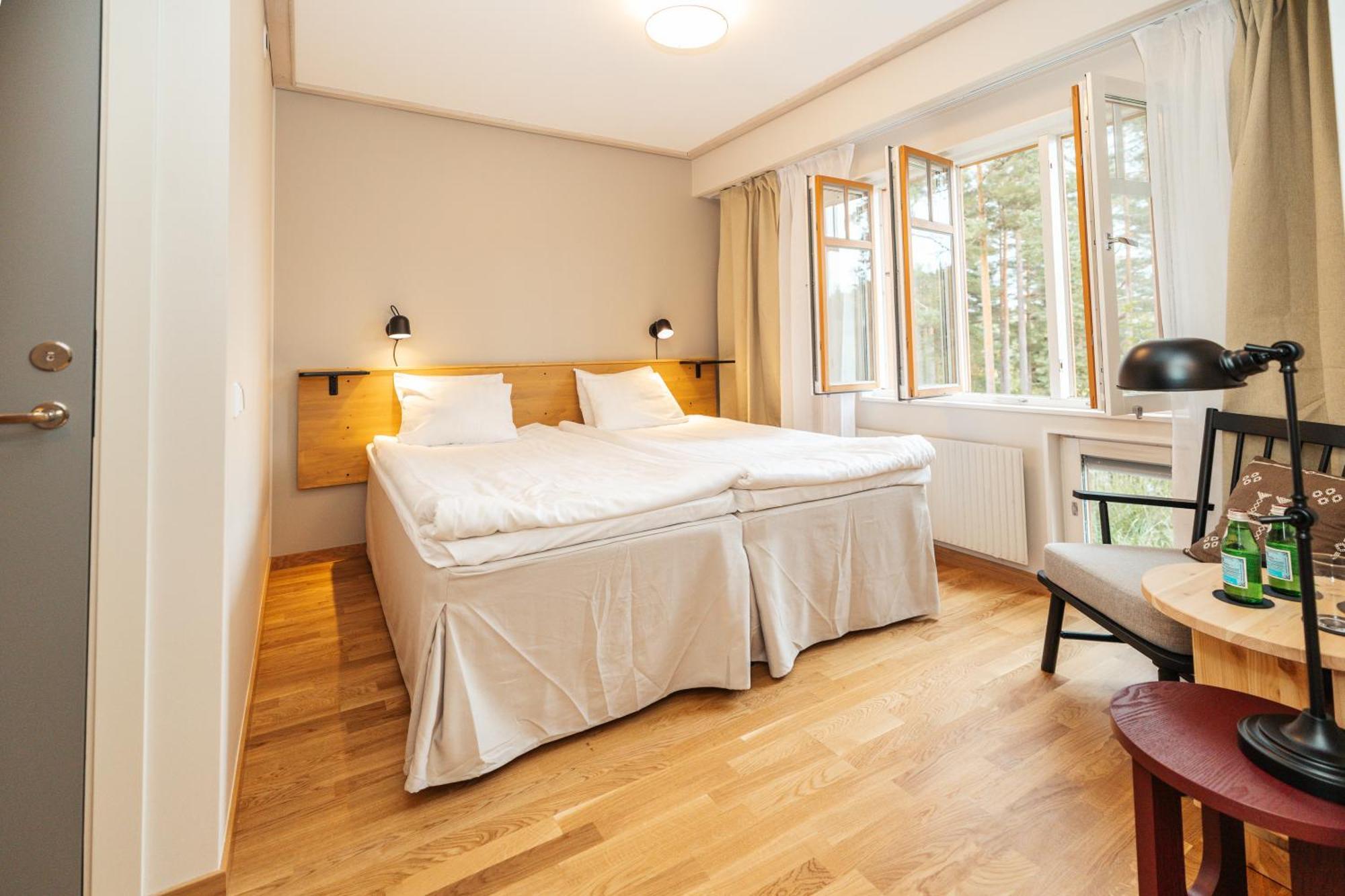 Barken Lodge Smedjebacken Luaran gambar